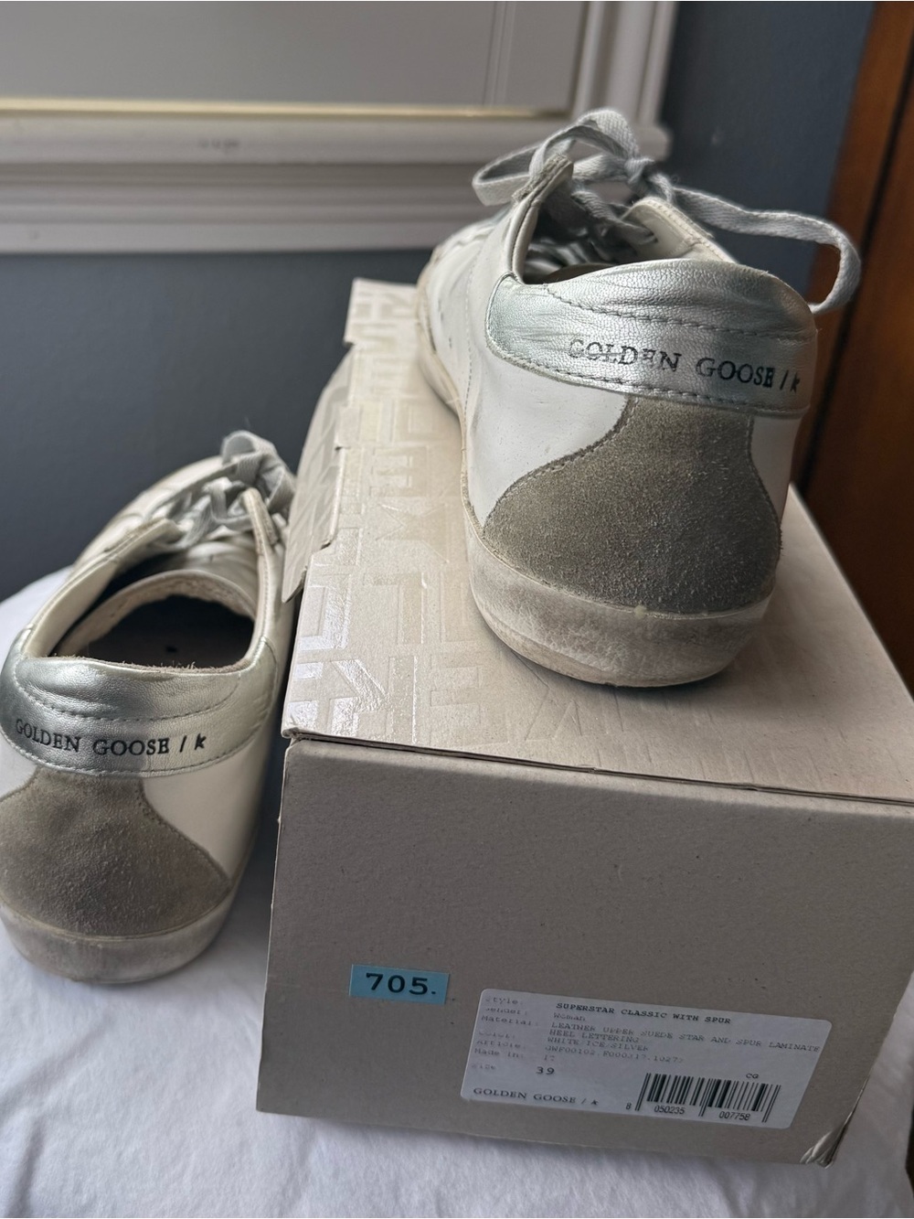 Golden Goose White Leather Super-Star Sneakers with Silver Star - Picture 8 of 11